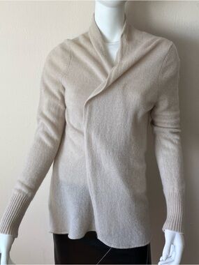 Like New Premise beige cashmere long sleeve open cardigan